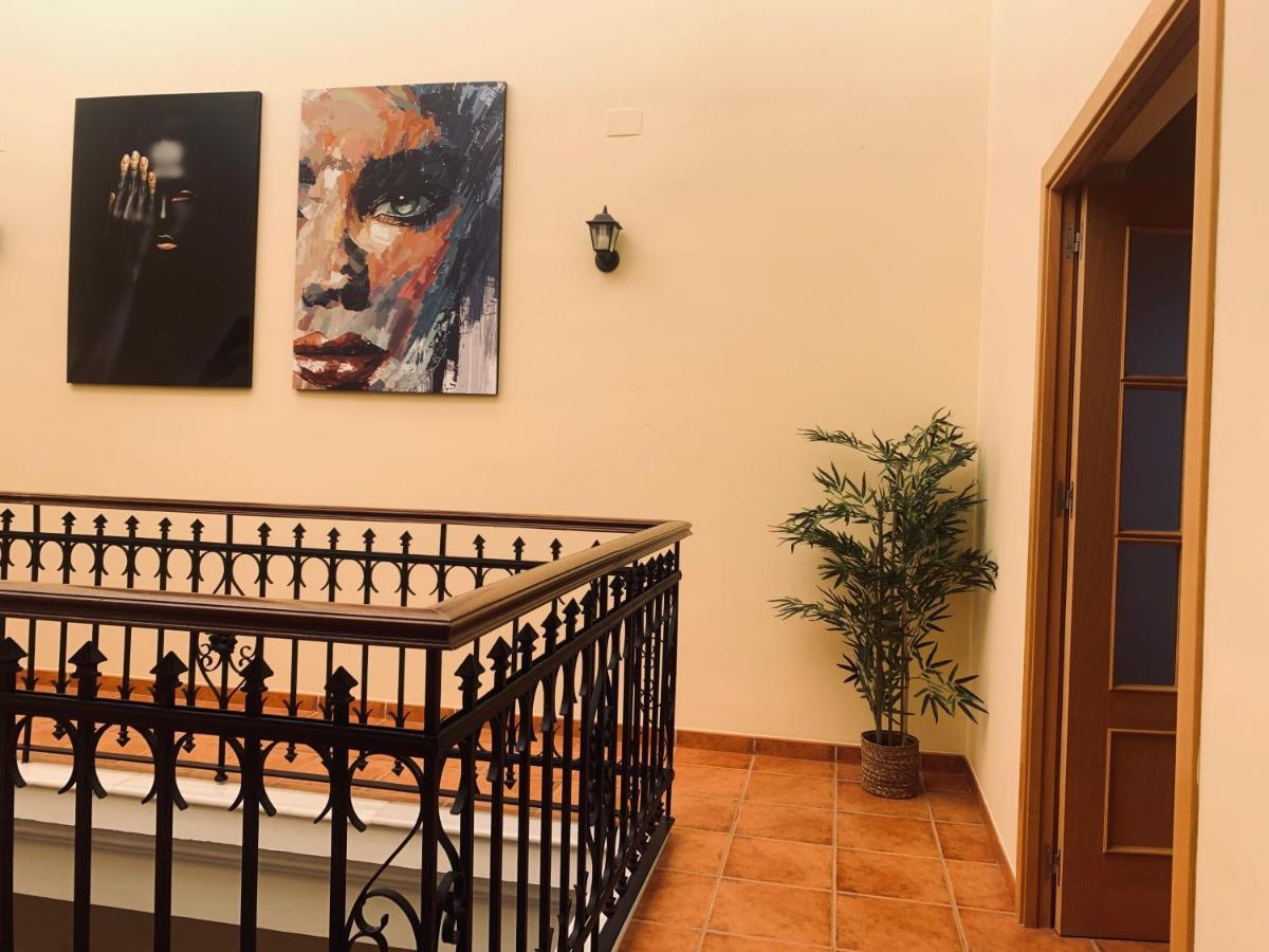 Convento Hermana Esther Alosno Exterior photo